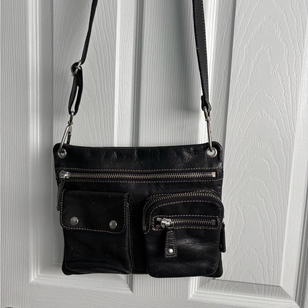 Fossil Black Crossbody Bag with Adjustable Strap